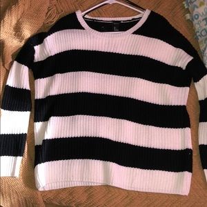 Black/white striped sweater
